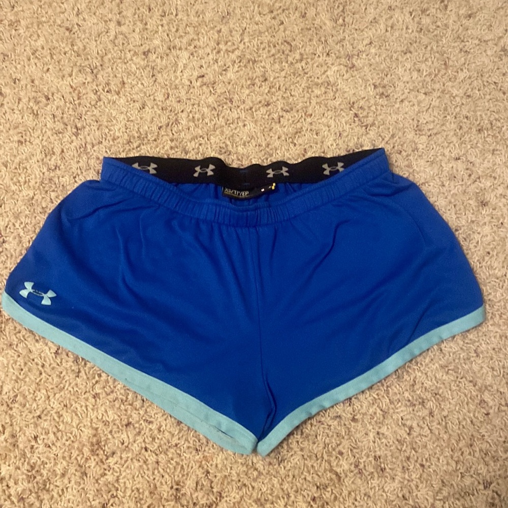 UNDER ARMOUR blue athletic shorts